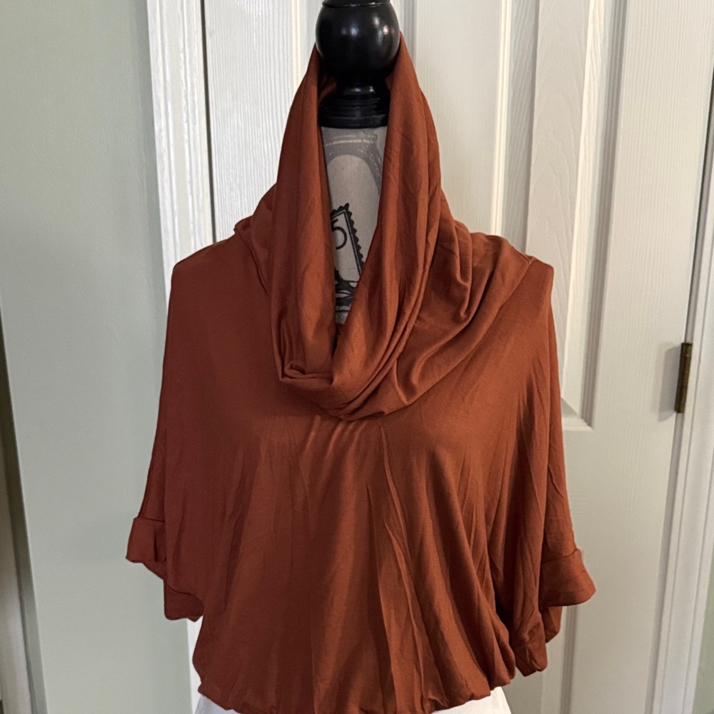 NWT 24/7 Comfort Apparel Rust Cowl Neck Blouse women’s size Small